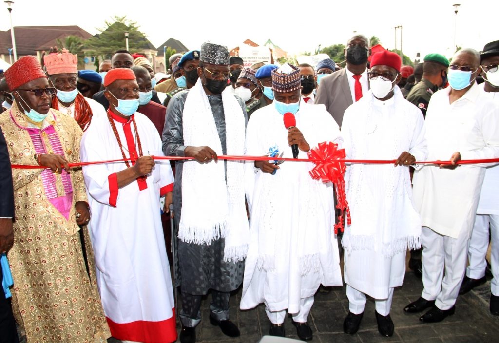 Tambuwal canvasses constitutional roles for traditional rulers; Okowa appreciates monarchs’ support
