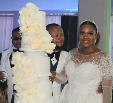Sir Ayaegbunam, gives out daughter, Valerie, in wedlock to beau, Ifeanyi Isiakpona