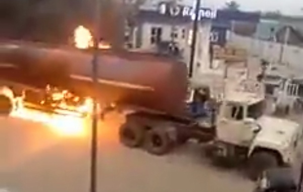 Burning fuel tanker: Okowa, NUJ commend driver for heroic deed