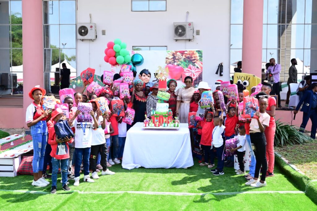 Dame Okowa holds farewell end of year children’s party